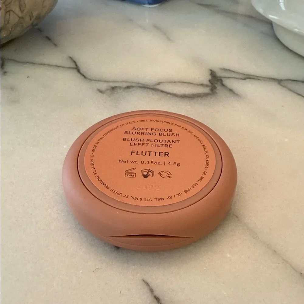 Ilia Soft Focus Blurring Blush - Talc-Free Powder Blush in Flutter